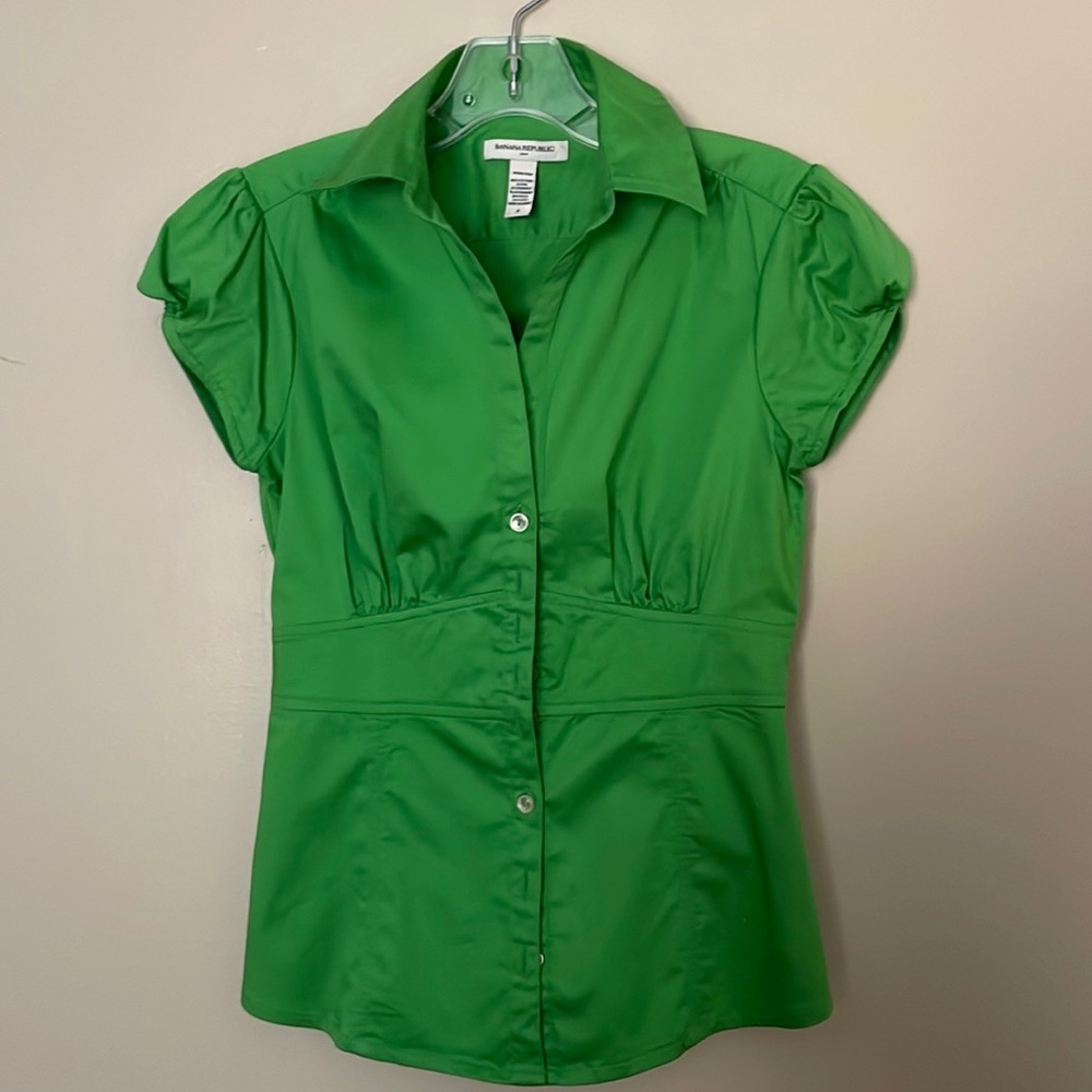 Women’s Banana Republic Green Button up Blouse With Corseted Midriff Size 2